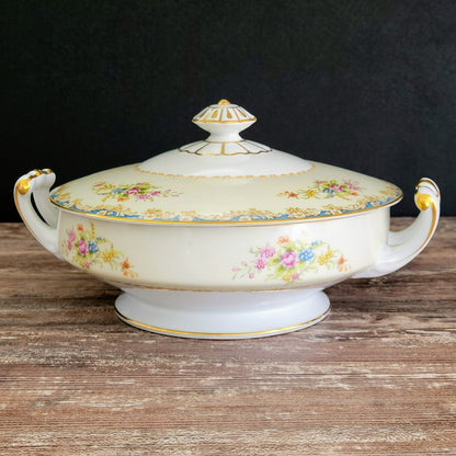 Noritake Rose China RO1 Covered Serving Bowl, c.1945-48 Occupied Japan
