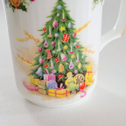 Royal Albert Christmas Magic Coffee Mug, England c.1990s