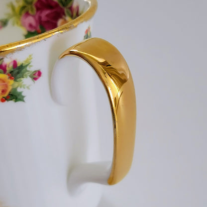 Royal Albert Christmas Magic Coffee Mug, England c.1990s