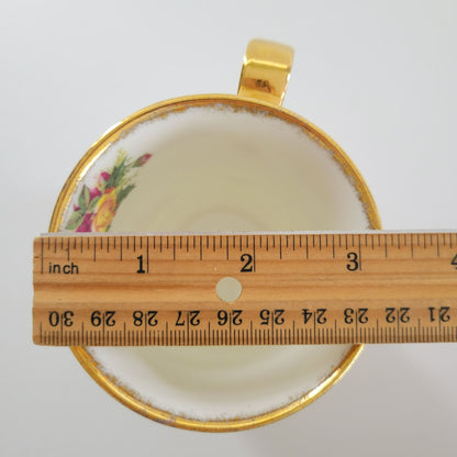 Royal Albert Christmas Magic Coffee Mug, England c.1990s