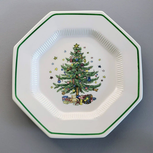 Nikko Christmastime Classic Collection Dinner Plate c.1979-83