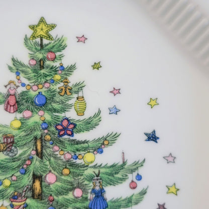 Nikko Christmastime Classic Collection Dinner Plate c.1979-83