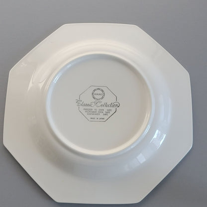 Nikko Christmastime Classic Collection Dinner Plate c.1979-83