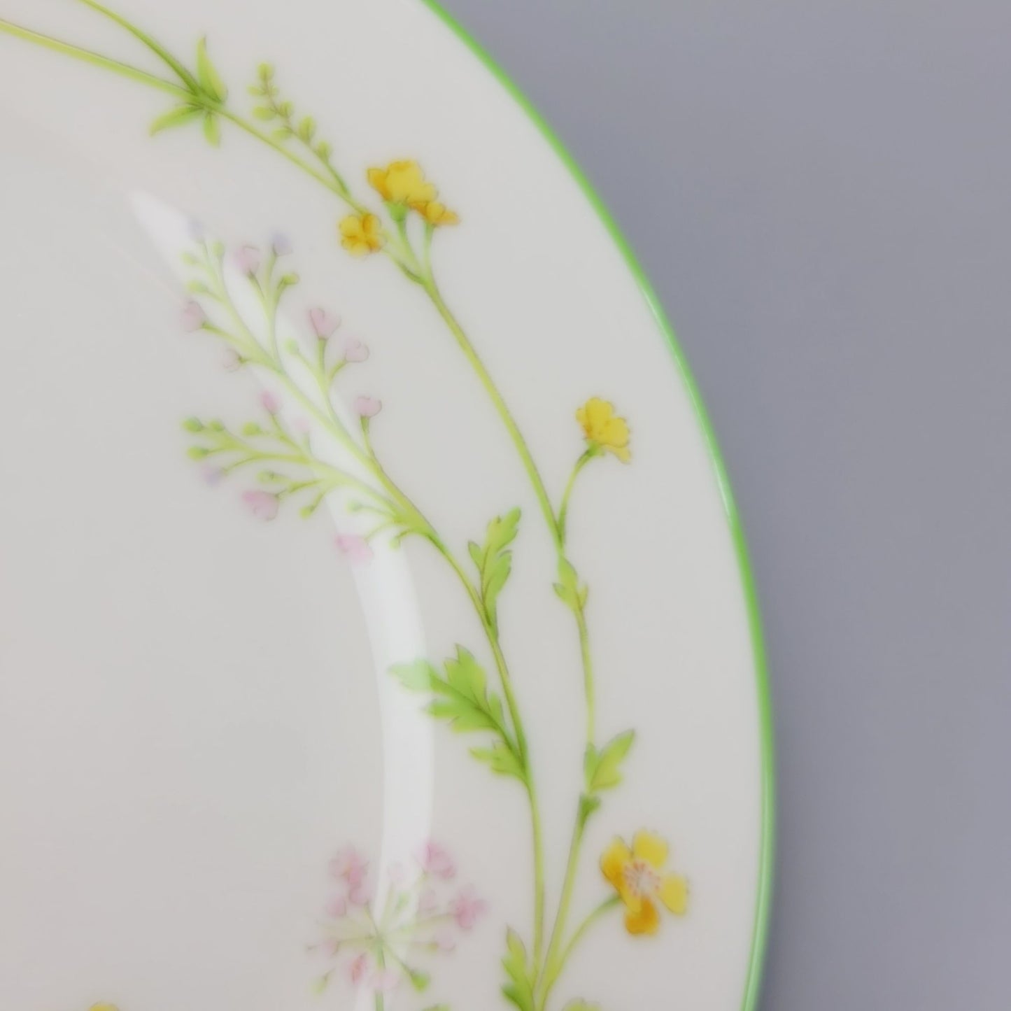 Noritake "Reverie" Bread Plate Set of 2, Made in Japan