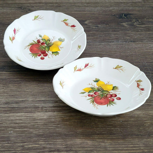 Wedgwood Drury Lane Berry Bowl Set of 2, c.1962-69 England