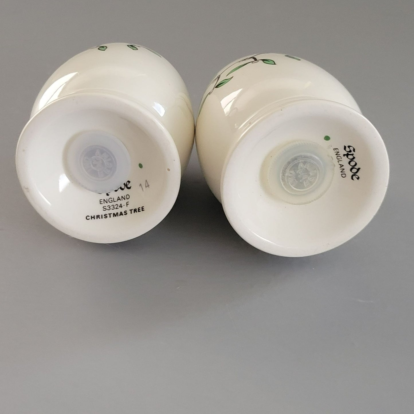 Spode Christmas Tree  Salt & Pepper Shaker, c.1976-89 England