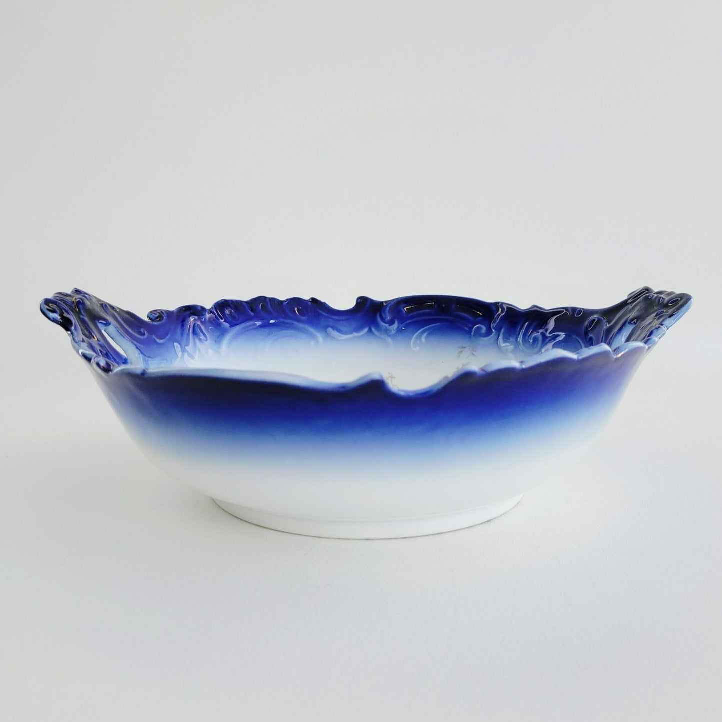 LS&S Carlsbad Flow Blue Decorative Bowl,  Austria c.1890-1917