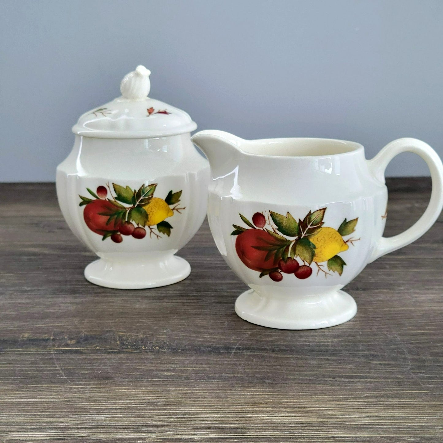 Wedgwood Drury Lane Creamer & Sugar Bowl,  c.1962-69 England