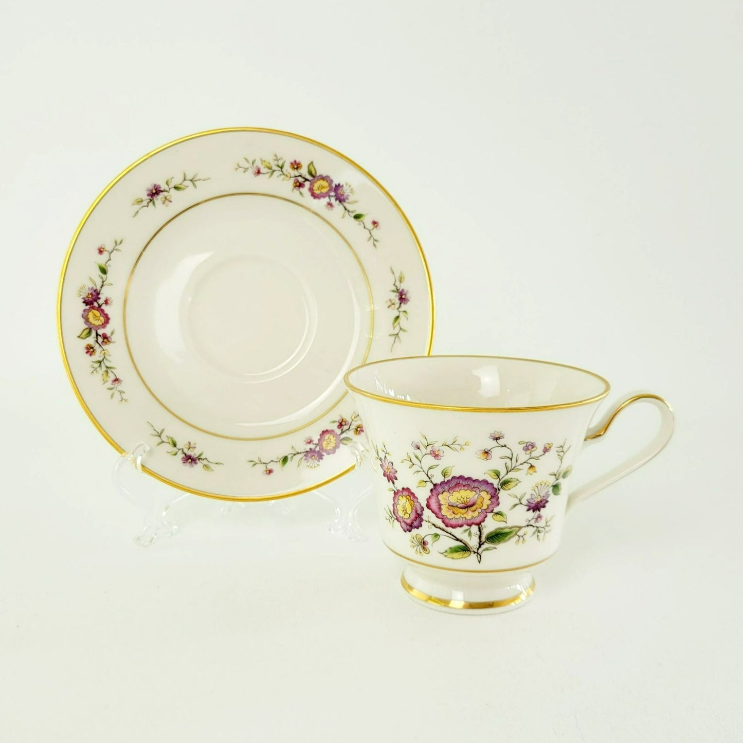 Noritake Asian Song Tea Cup & Saucer Set, Cream with Floral Design & Gold Trim, c.1972-86 Japan