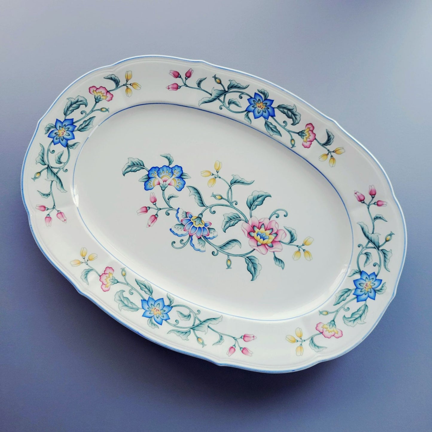 Villeroy & Boch "Delia" 15" Oval Serving Platter, c.1990-94 Germany