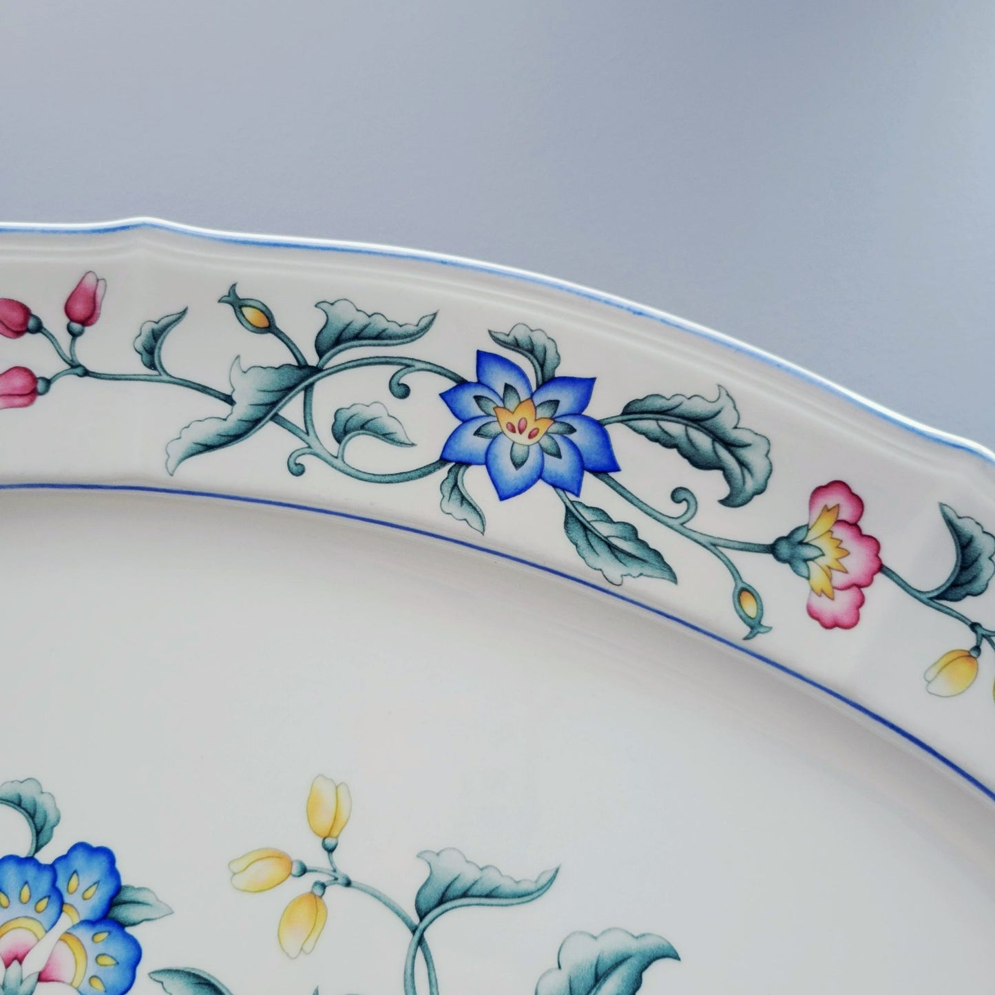 Villeroy & Boch "Delia" 15" Oval Serving Platter, c.1990-94 Germany