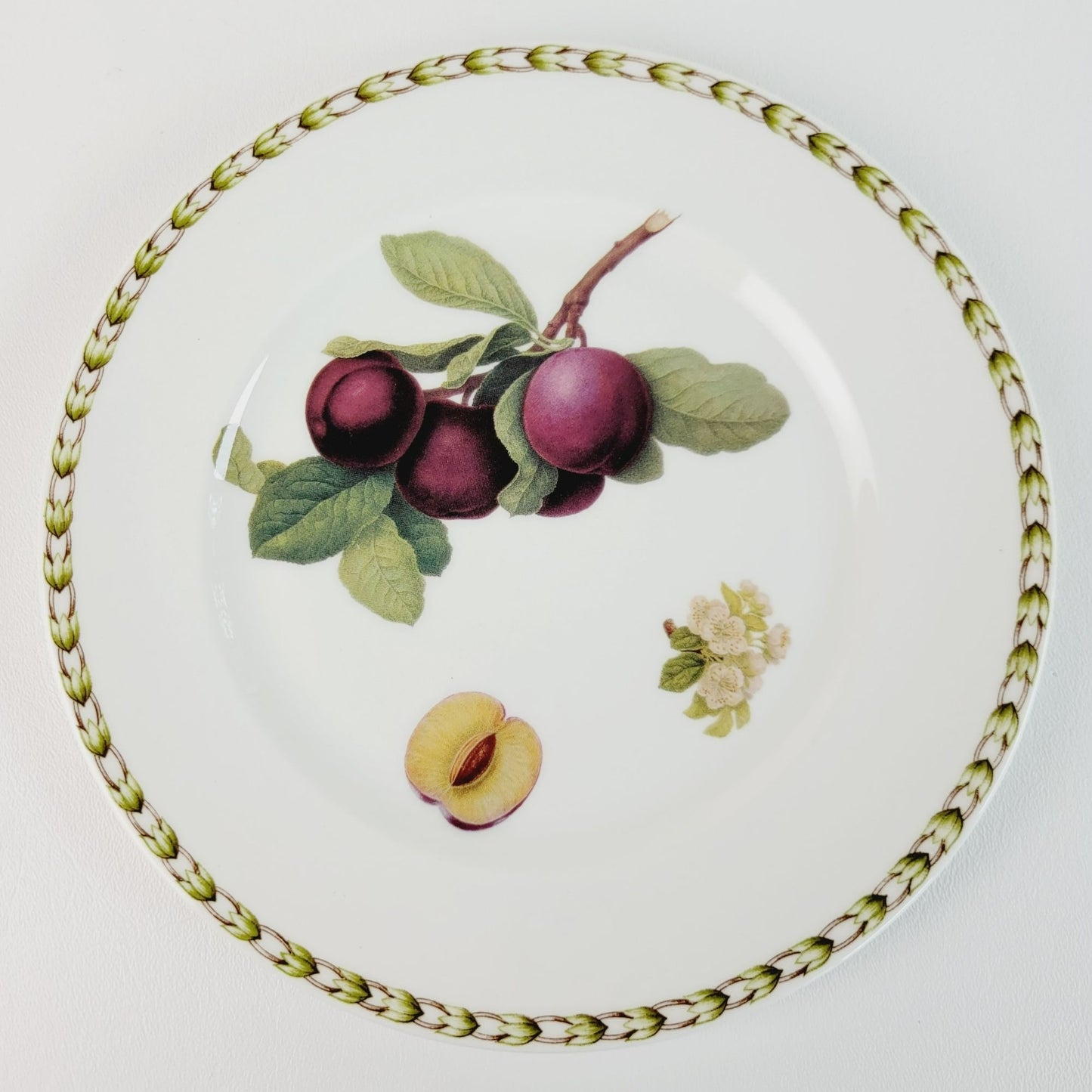 Queen's Hookers Fruit Plum Salad Plate Set of 2, Made in England