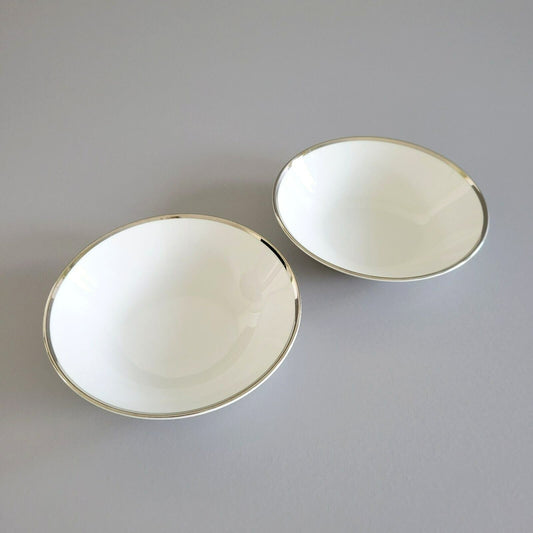 Johann Haviland Wedding Ring Berry Bowl Set of 2, Platinum Trim c.1960s Germany