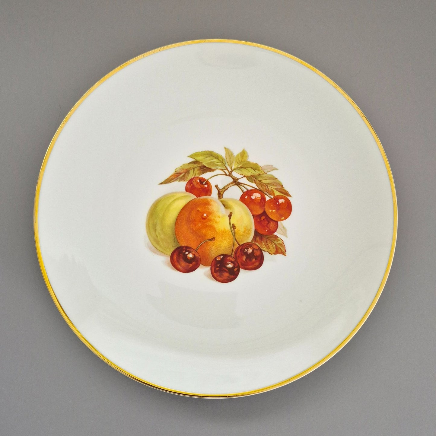 Bareuther Peach & Cherry Dinner Plates, c.1970-90s Germany