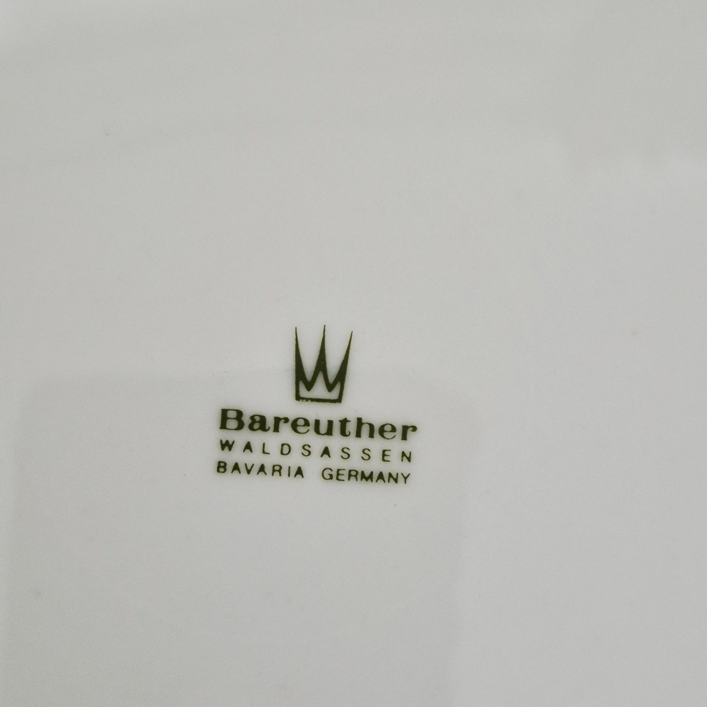 Bareuther Peach & Cherry Dinner Plates, c.1970-90s Germany