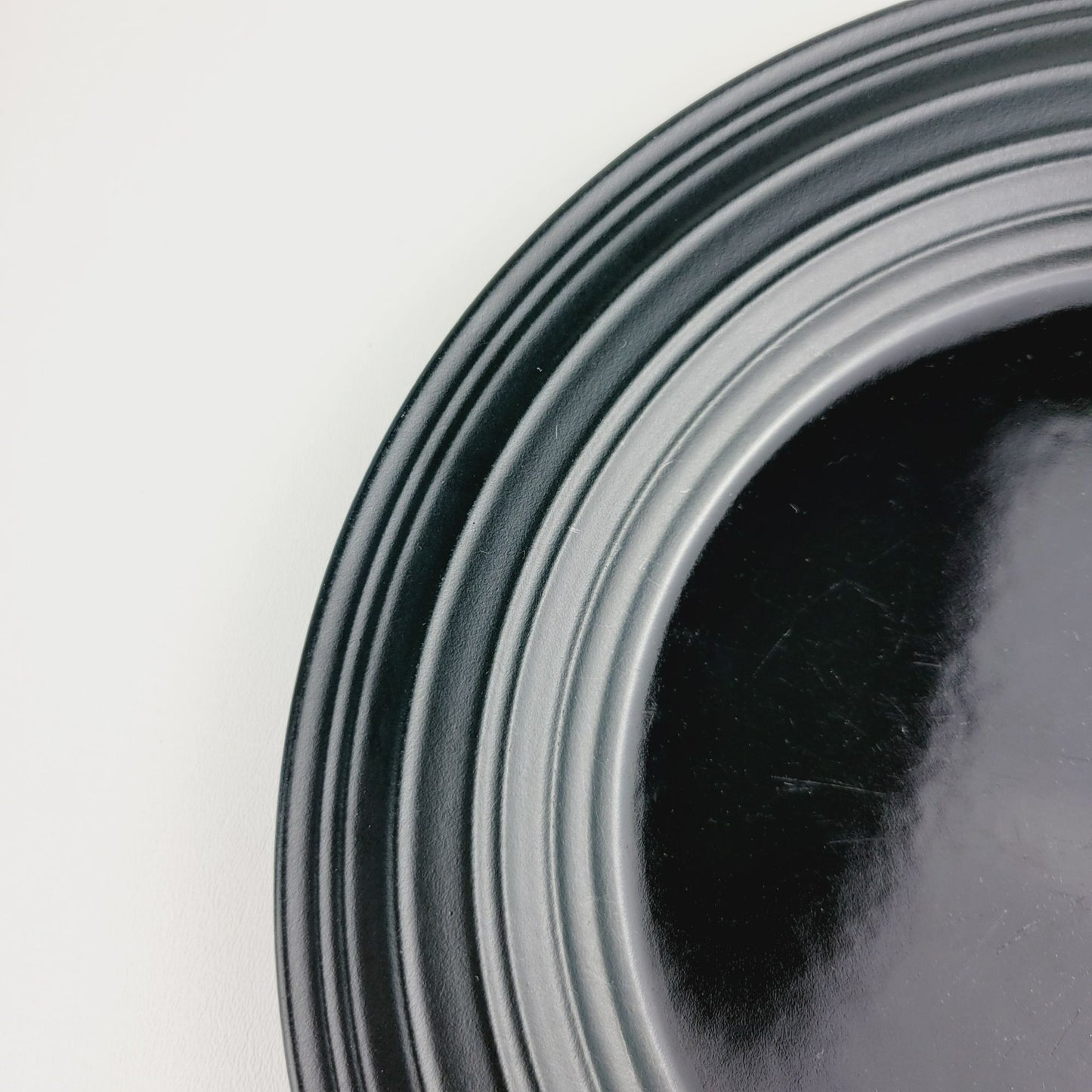 Mikasa Swirl Black Stoneware Dinner Plate