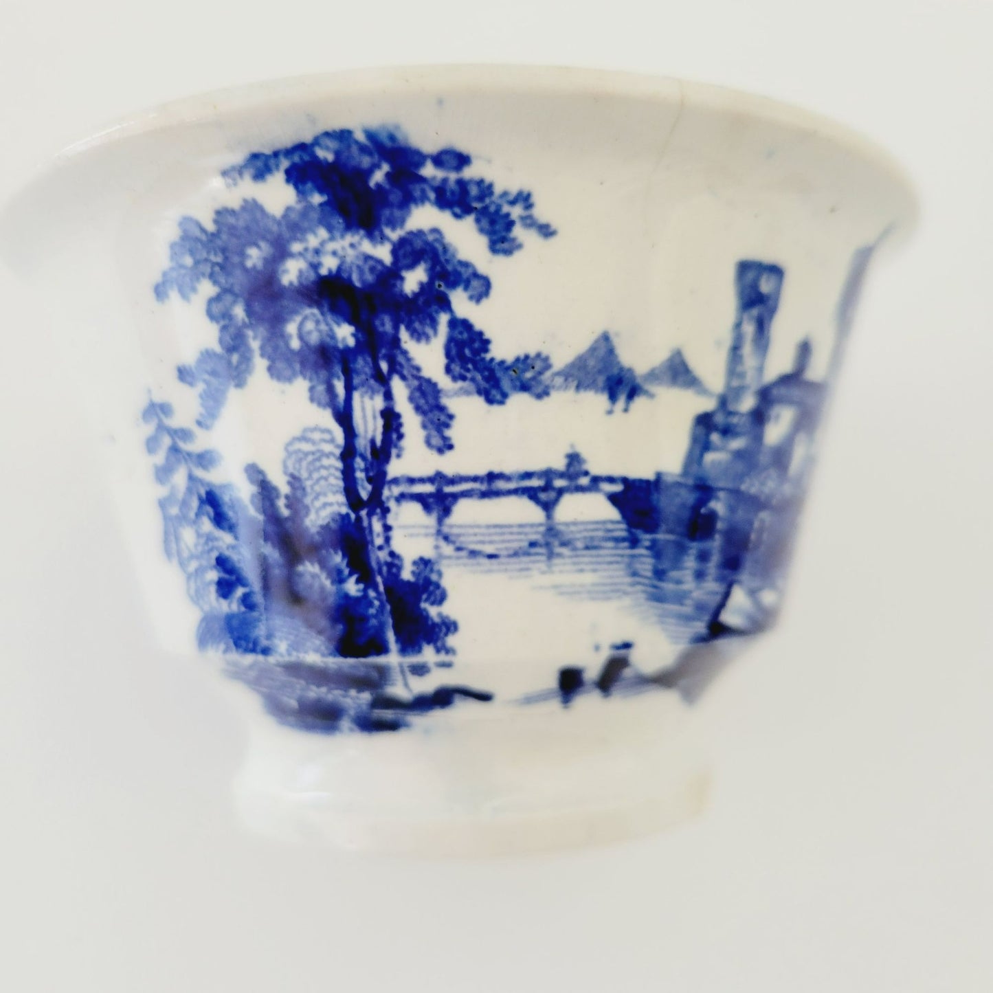 Antique E. Wood Kaolin Ware Flow Blue Tea Bowl and Saucer, c.1818-46 England