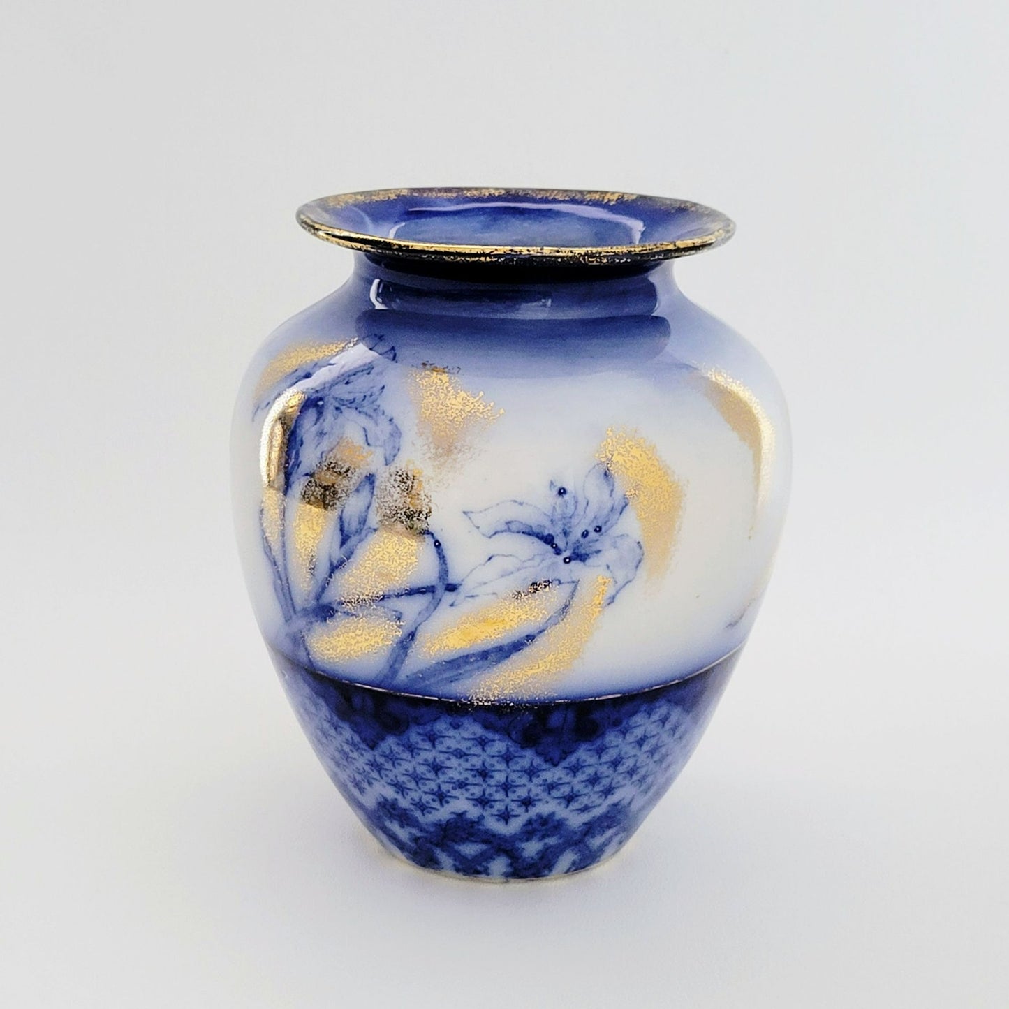 Antique Edge Malkin & Co. IRIS Flow Blue Vase, c.1891-1903 England