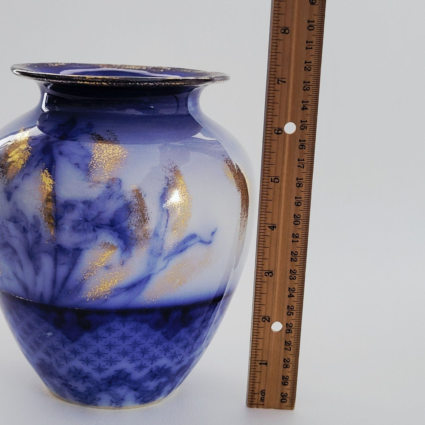 Antique Edge Malkin & Co. IRIS Flow Blue Vase, c.1891-1903 England