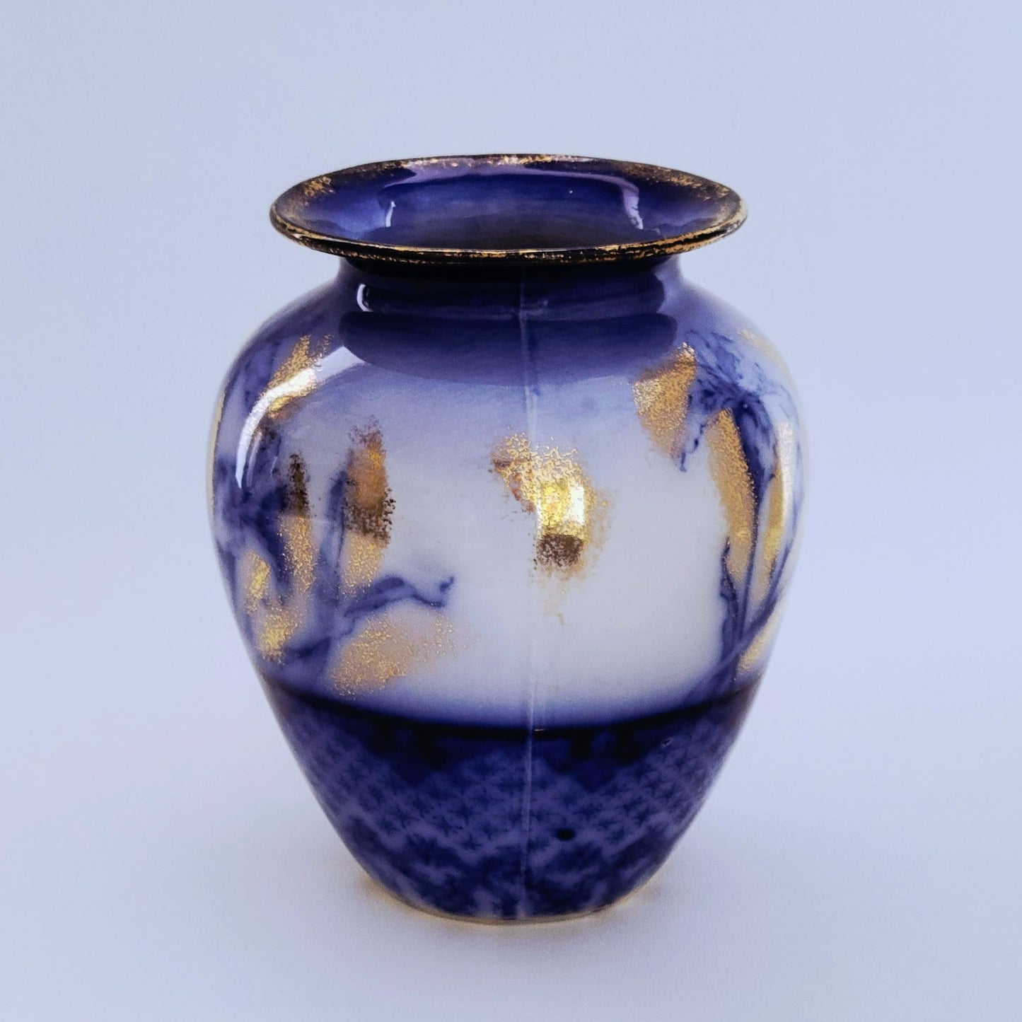 Antique Edge Malkin & Co. IRIS Flow Blue Vase, c.1891-1903 England