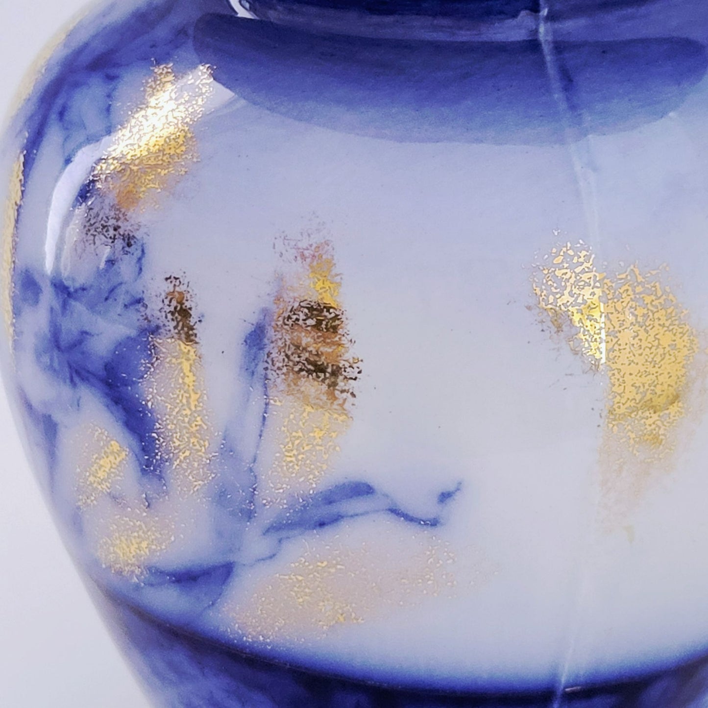 Antique Edge Malkin & Co. IRIS Flow Blue Vase, c.1891-1903 England