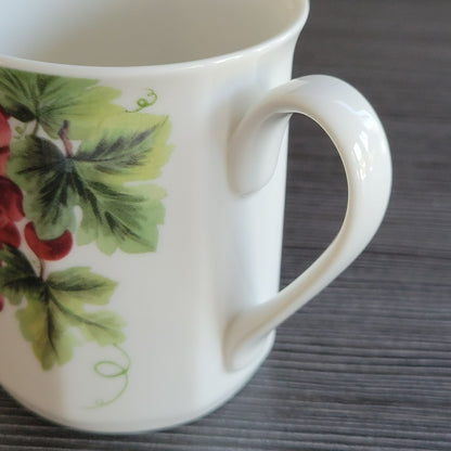 Royal Doulton Vintage Grape Coffee Mug Cup c1990s England Fruit Fall Drinkware