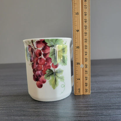 Royal Doulton Vintage Grape Coffee Mug Cup c1990s England Fruit Fall Drinkware