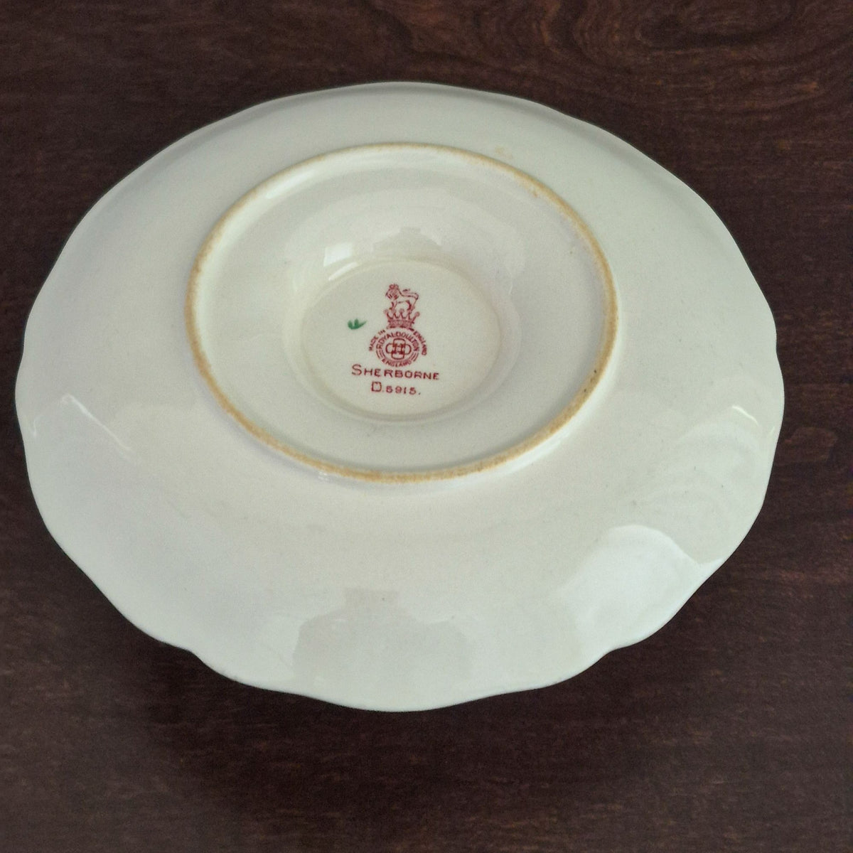 Royal Doulton "Sherborne" Gravy Boat & Underplate, c.1938-61 England