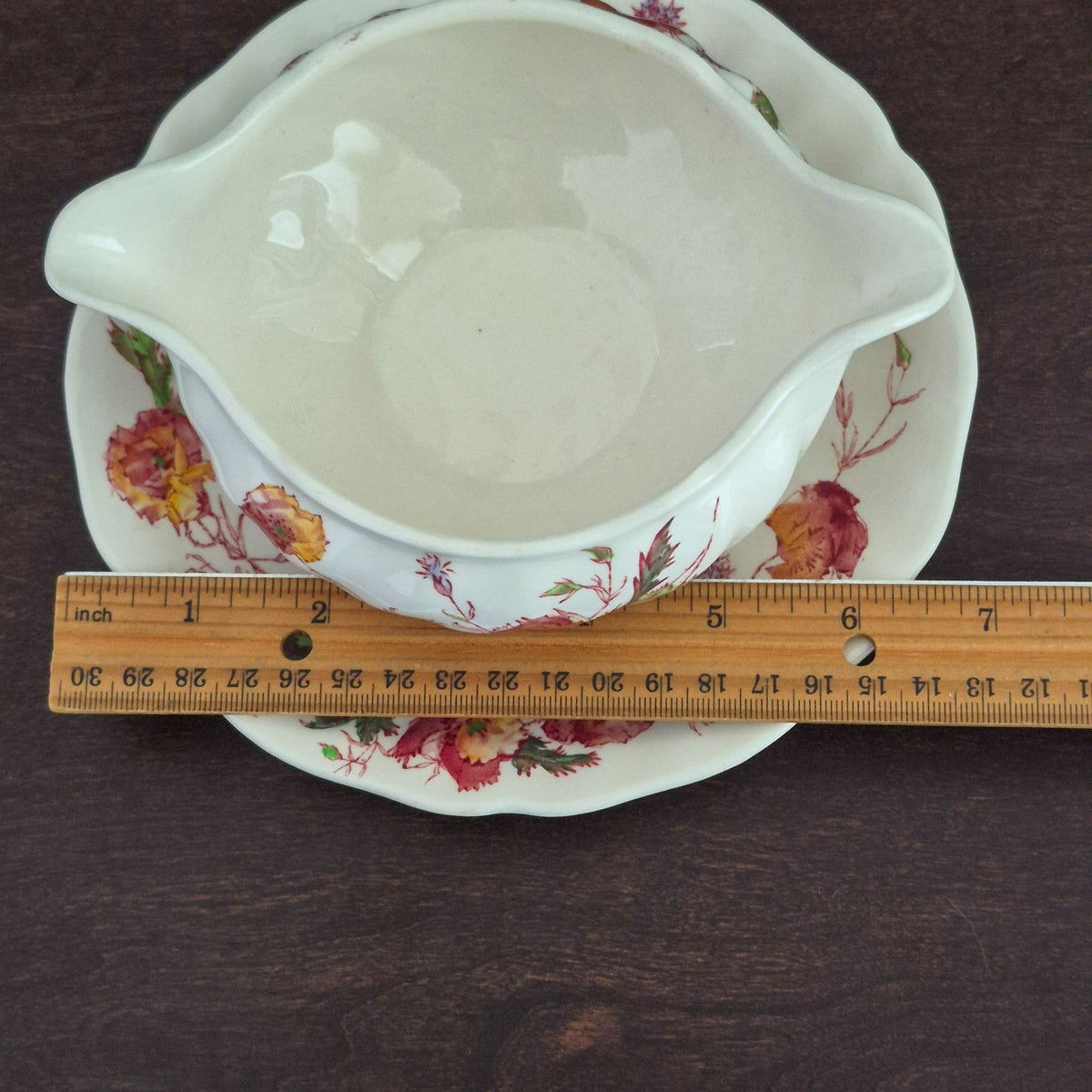 Royal Doulton "Sherborne" Gravy Boat & Underplate, c.1938-61 England