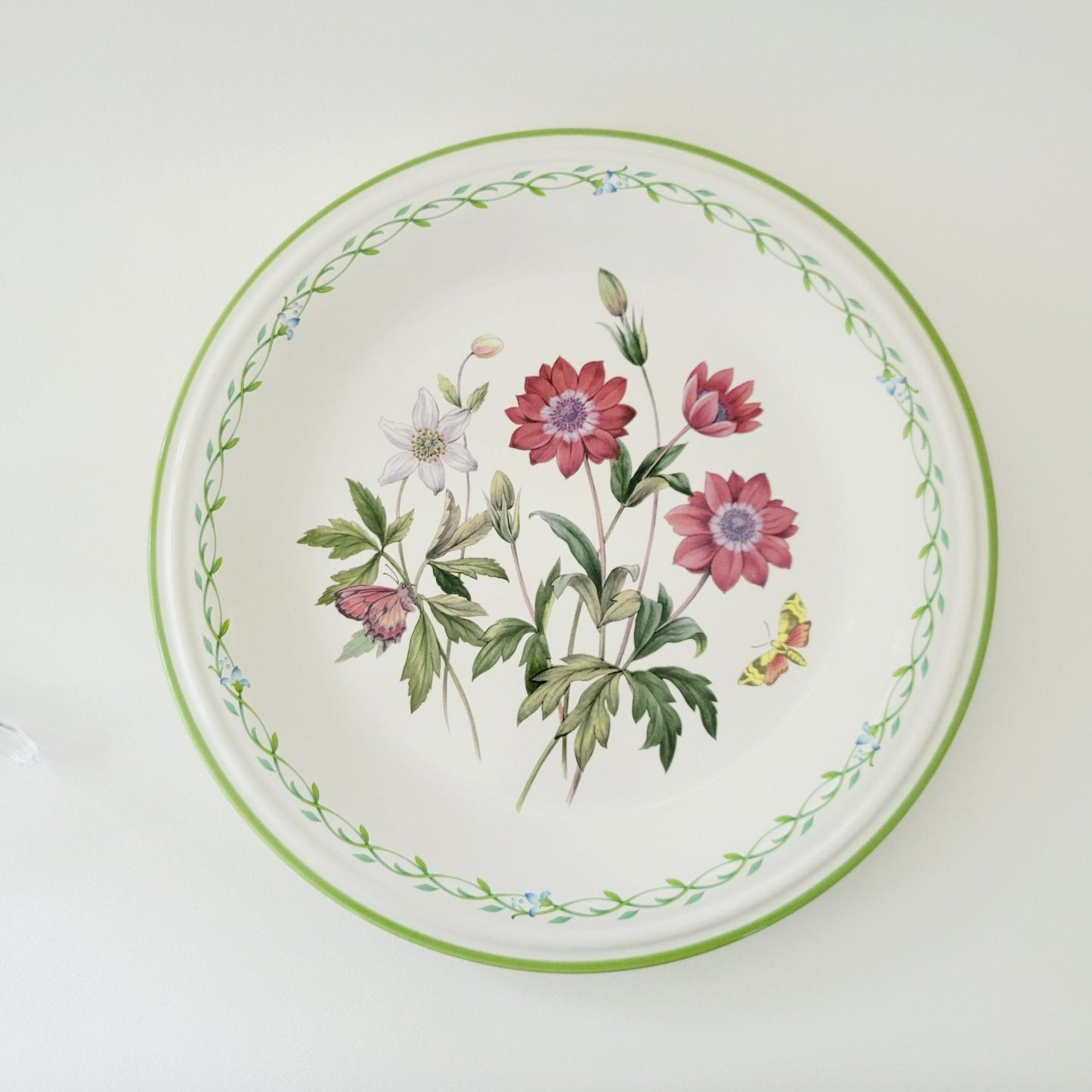 Studio Nova Garden Bloom 12" Round Platter