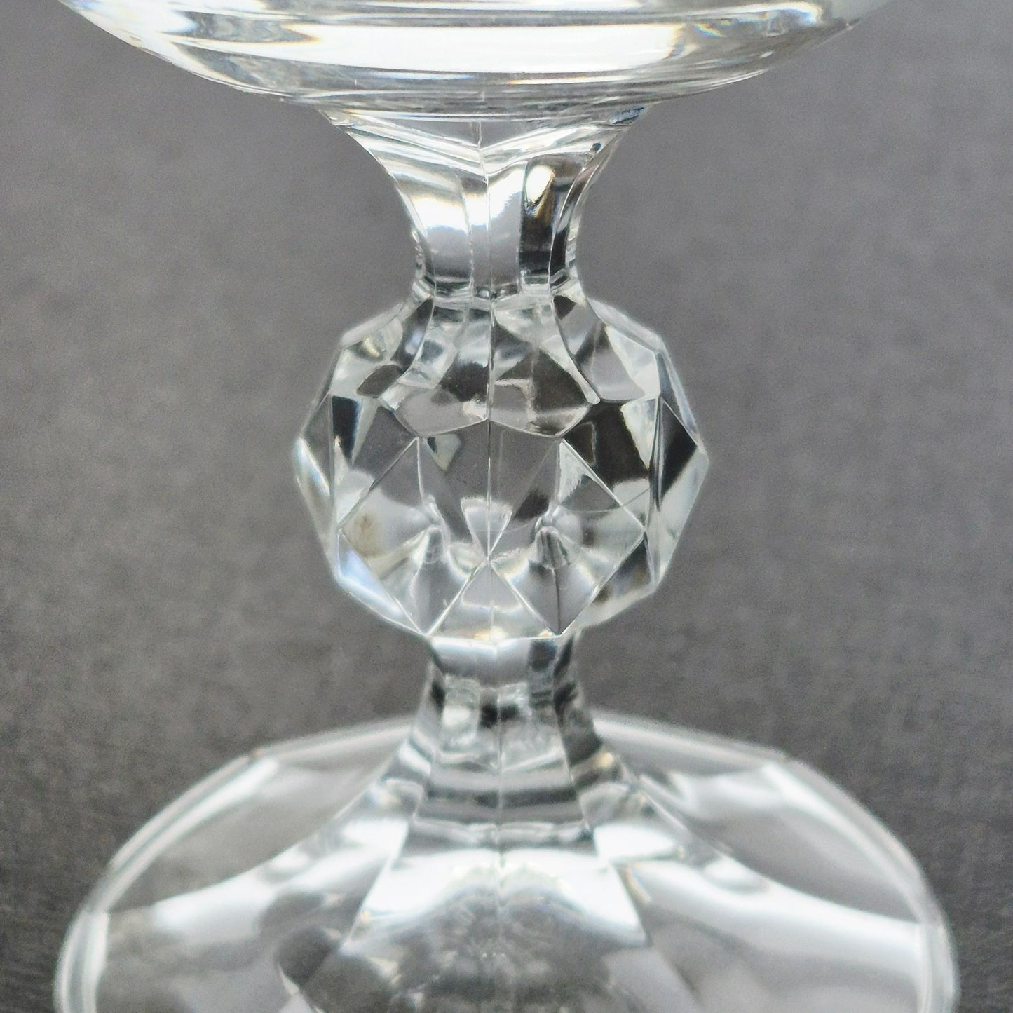 Import Assoc Crystal "Claudia" Wine Glass, Set of 4, Made in Poland