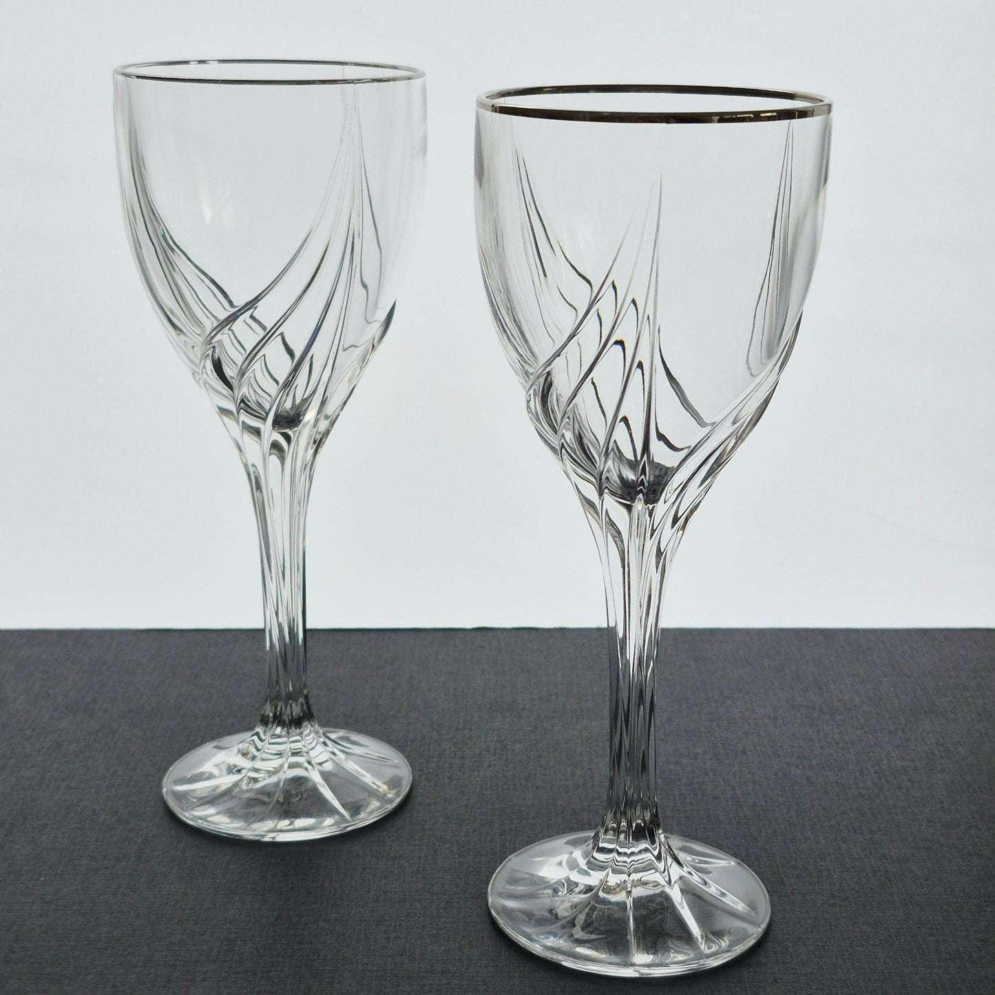 Lenox "Debut Platinum" Crystal Goblet, Set of 2