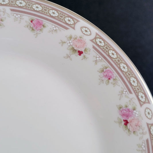 Royal Doulton Elegance Salad Plate, Set of 2, 1980s Vogue Collection