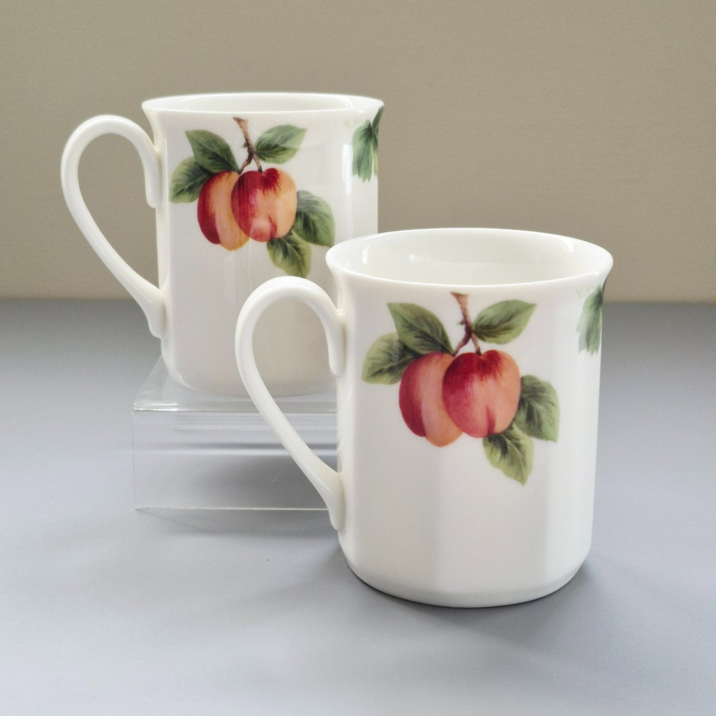 Royal Doulton "Vintage Grape" Coffee Mug, Set of 2, c.1990s England