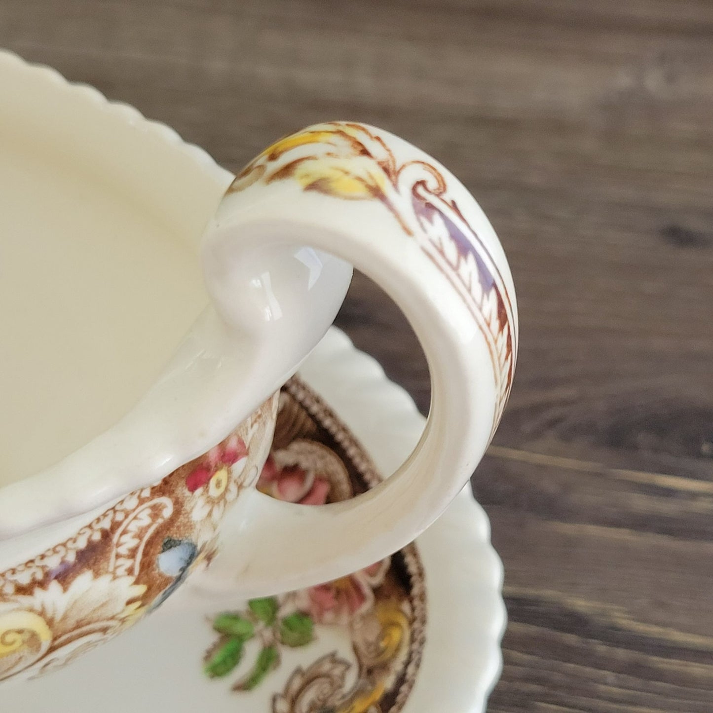 Johnson Bros Devonshire Brown Gravy Boat & Underplate