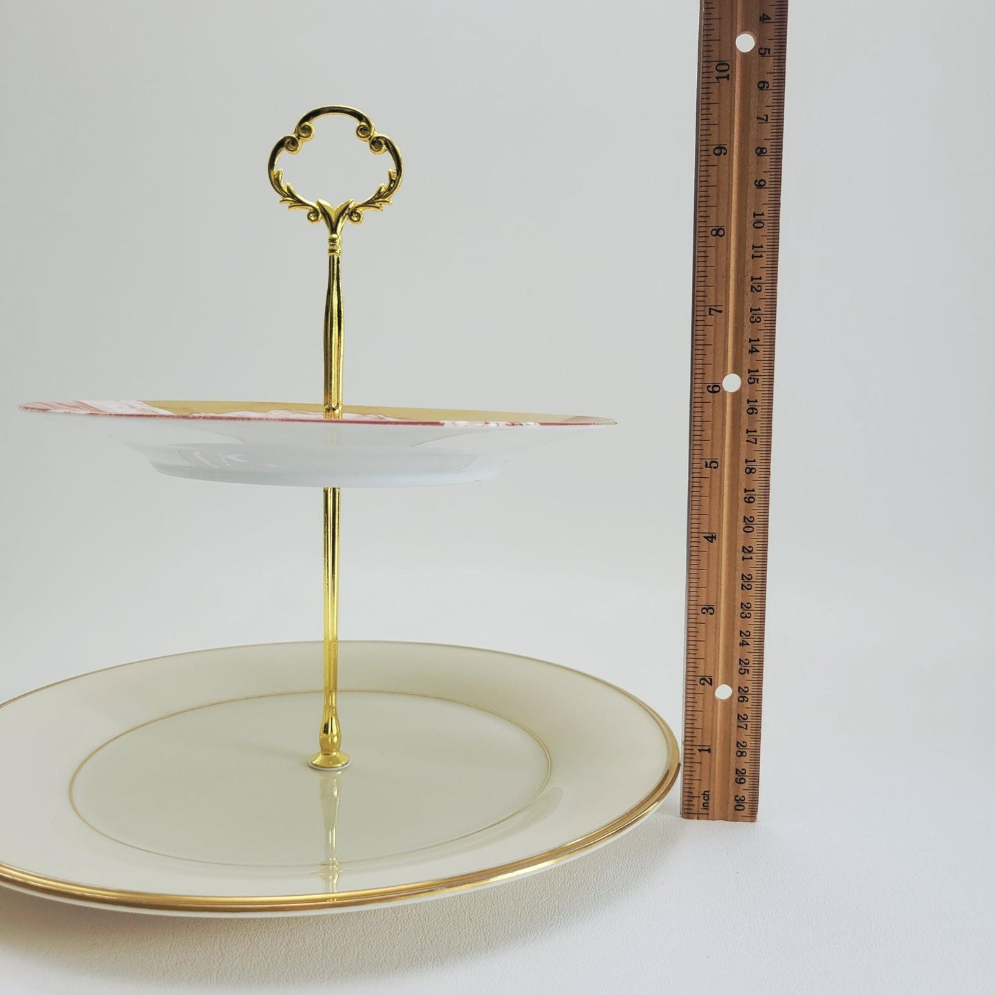 Cherub Tiered Dessert Stand