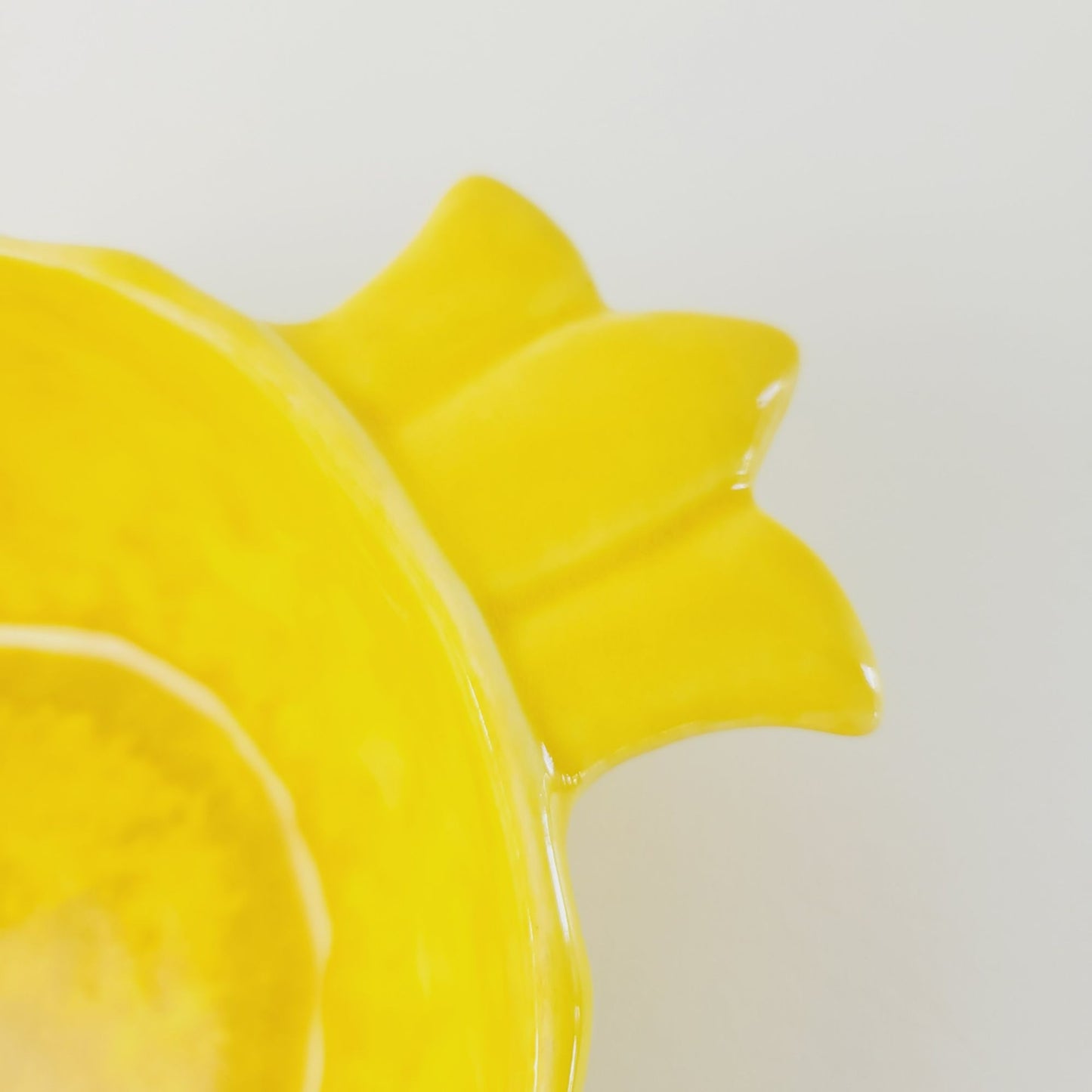 Red Wing Pottery Pineapple Ceramic Serving Dish With Lid, c.1940s USA