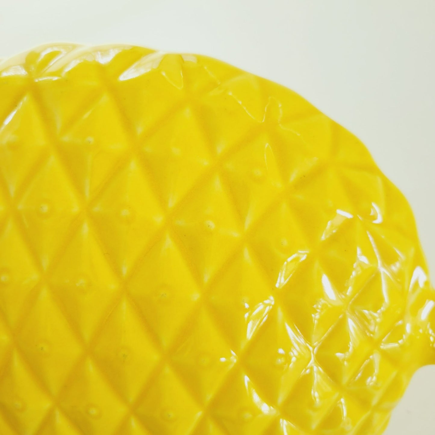 Red Wing Pottery Pineapple Ceramic Serving Dish With Lid, c.1940s USA