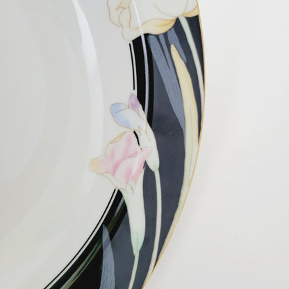 Mikasa Charisma 9" Serving Bowl, c.1983-97 Japan