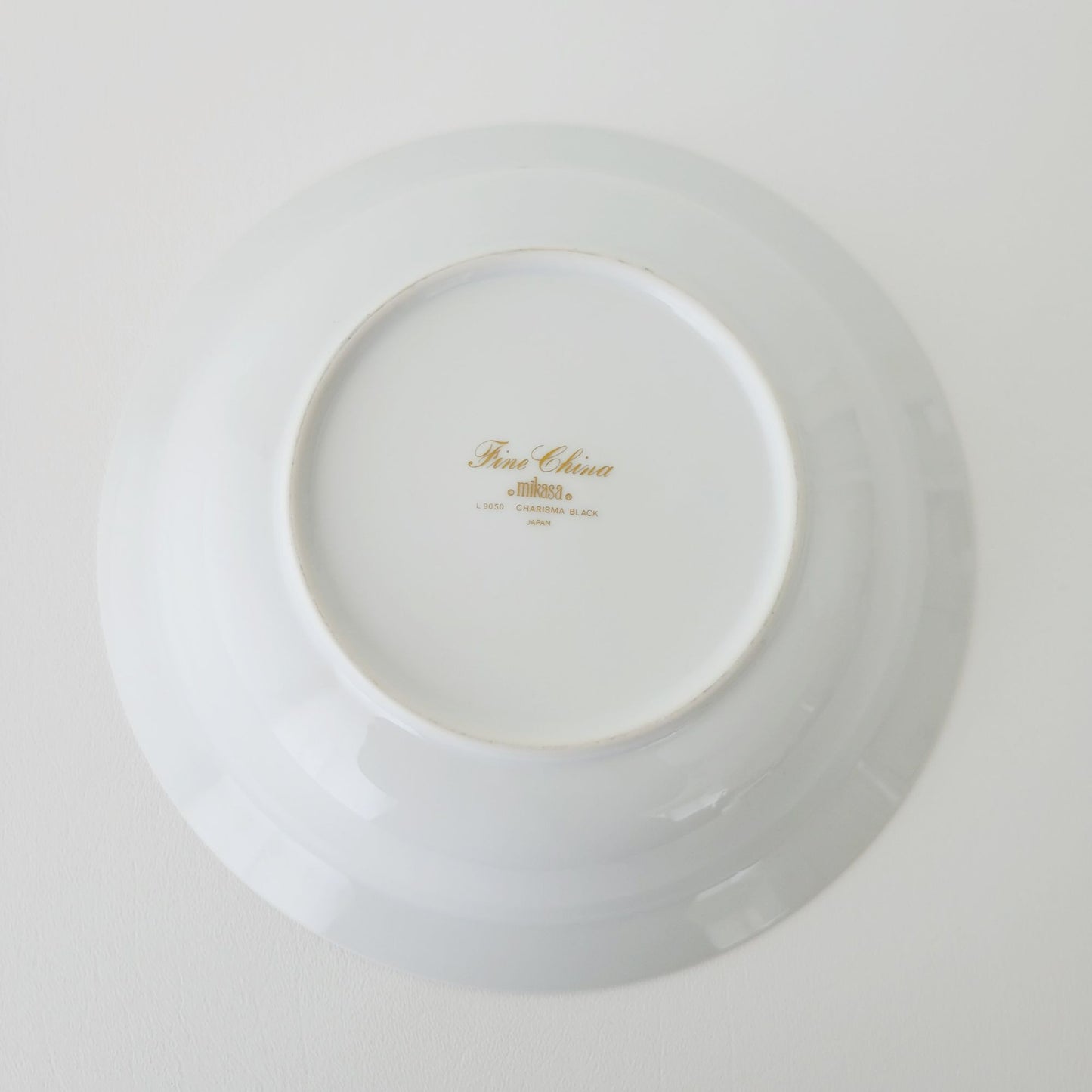 Mikasa Charisma 9" Serving Bowl, c.1983-97 Japan