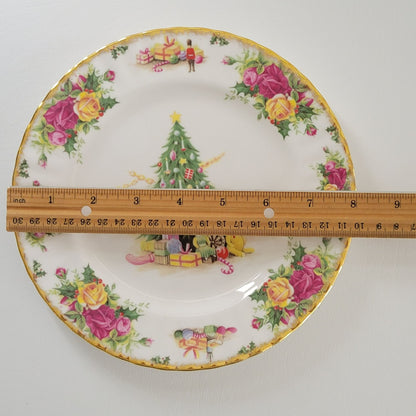 Royal Albert Christmas Magic Salad Plate, England c.1990s