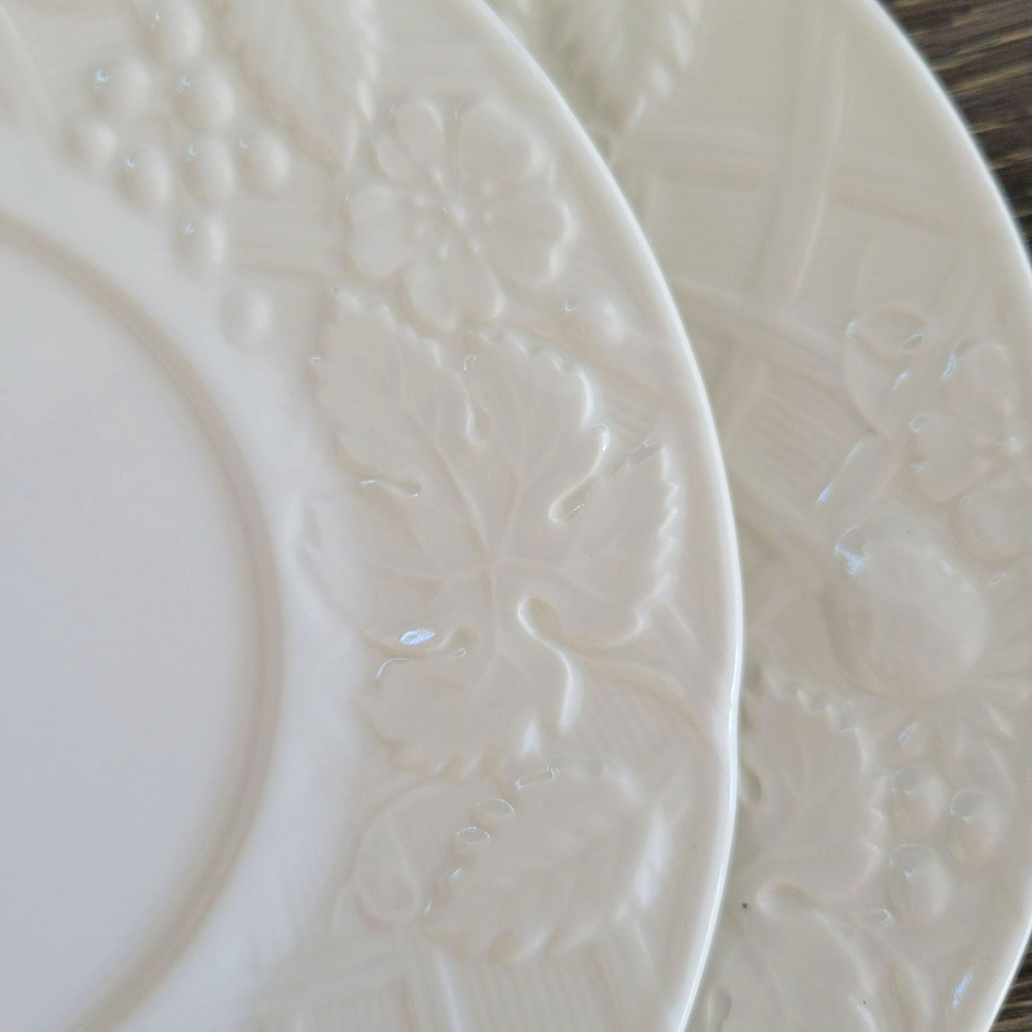 English Countryside White Bread Plate, Set of 2