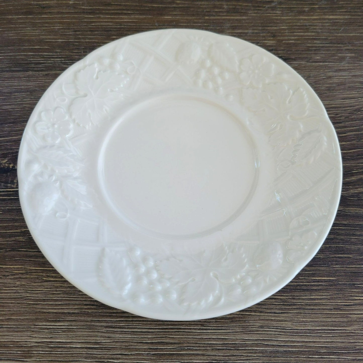 English Countryside White Bread Plate, Set of 2