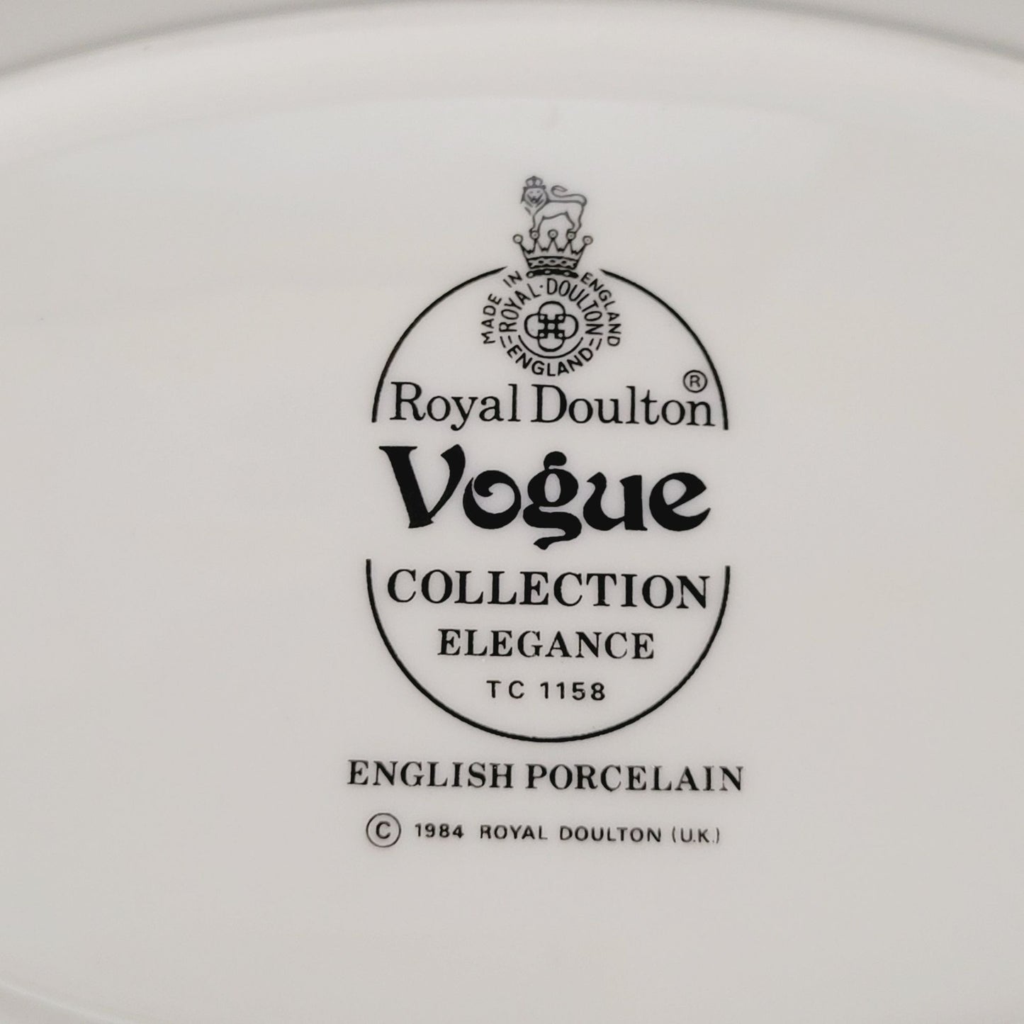 Royal Doulton Elegance Oval Vegetable Bowl, c.1980s England