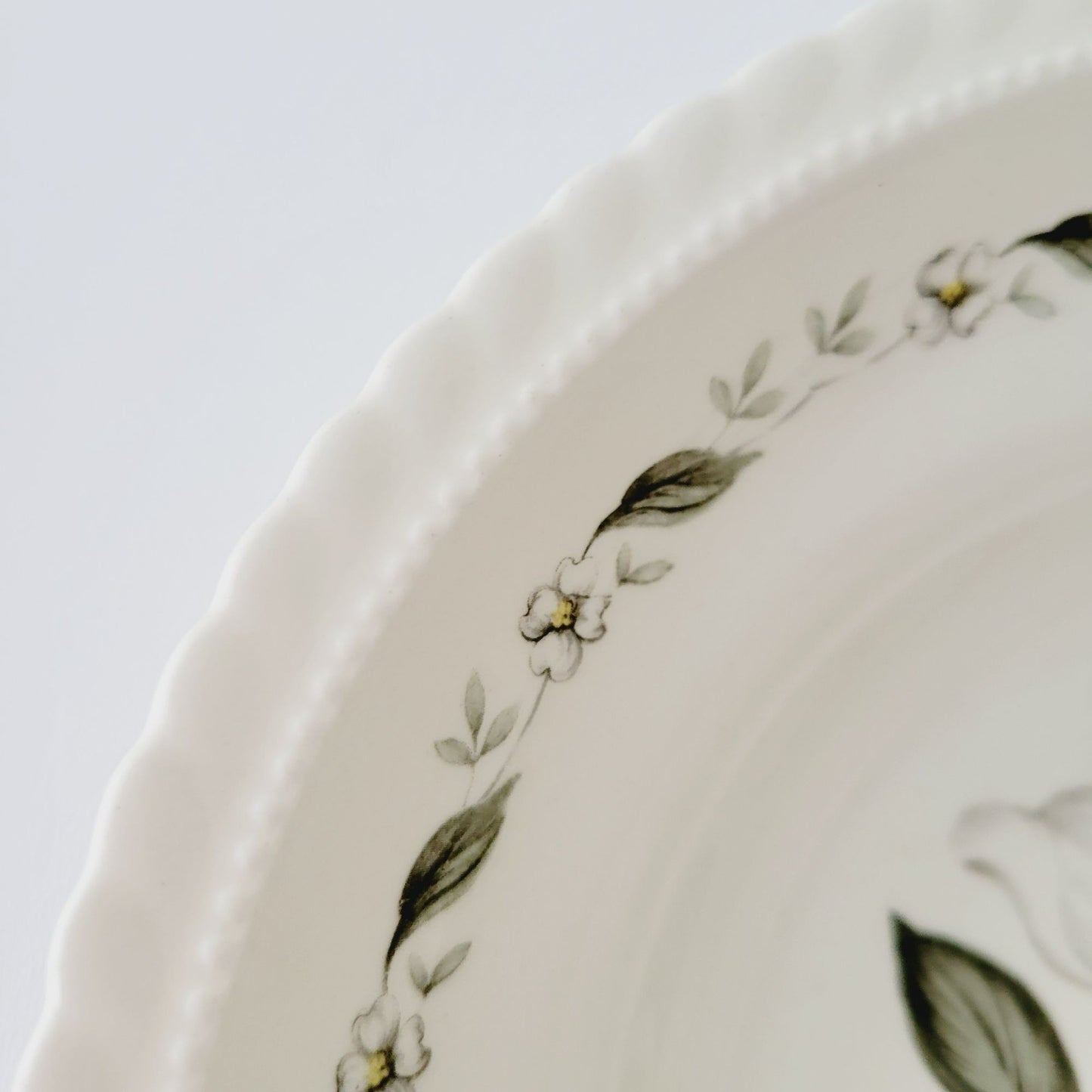 Steubenville Monticello Round Serving Bowl, c.1940s, Made in USA