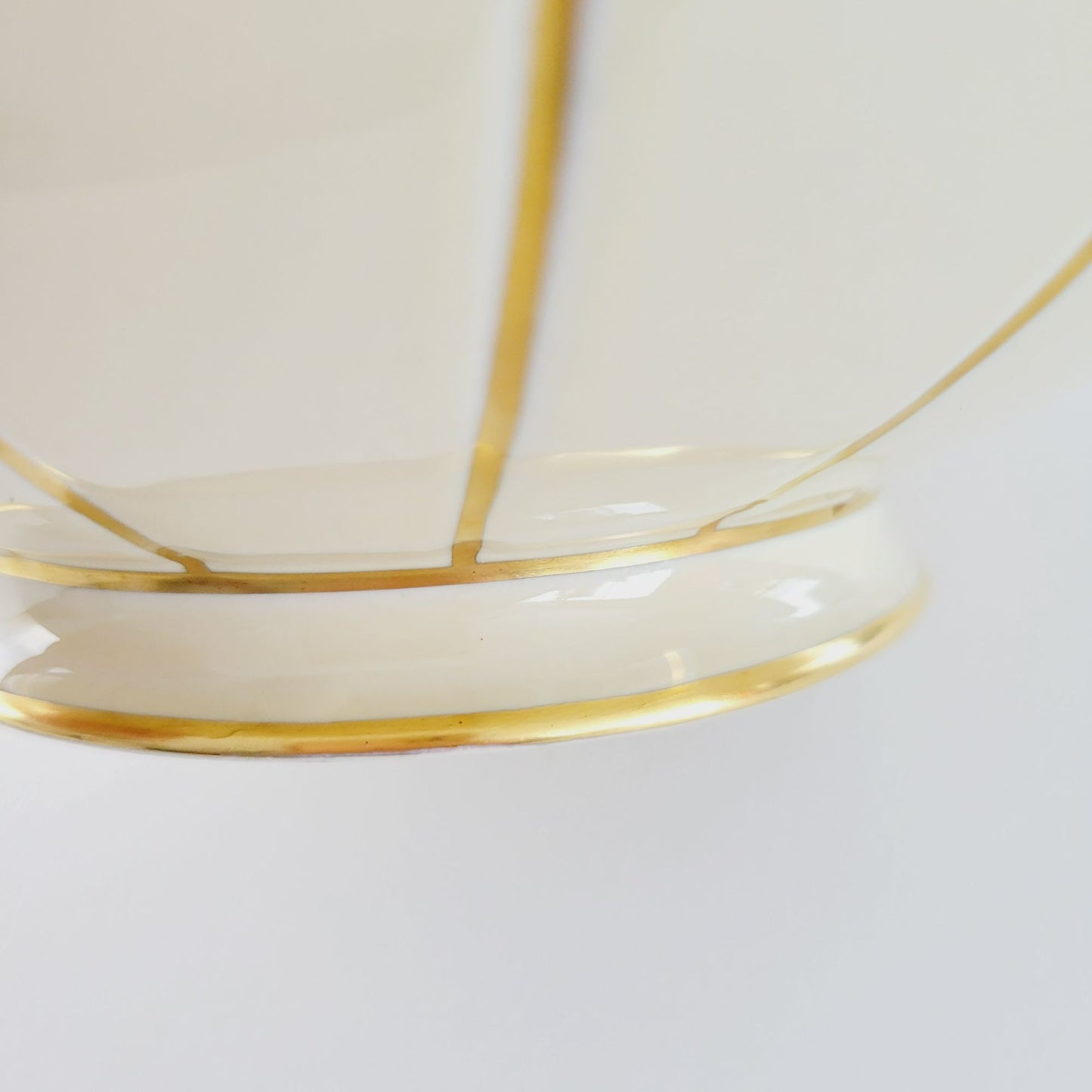 Rare Vintage TEPECO Cream & Gold Stripe Centerpiece Bowl, Trenton Potteries Co