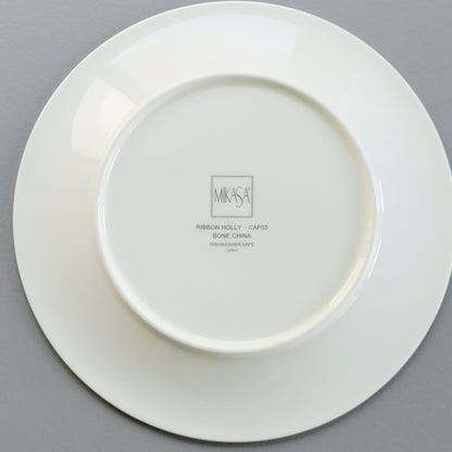 Mikasa Ribbon Holly Salad Plate, Japan Made