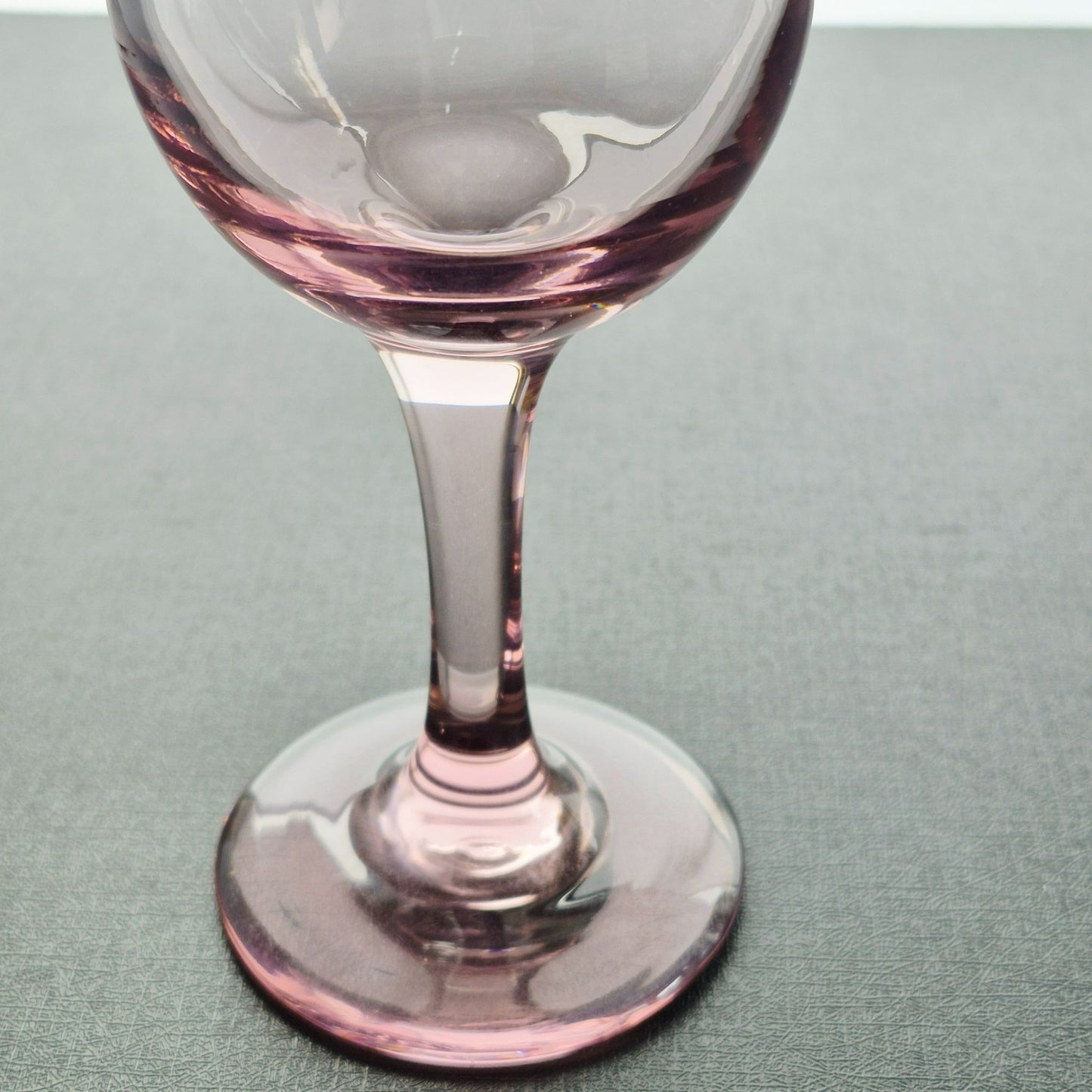 Libbey Glass "Premier Plum" Wine Glass, Set of 2, c.1997-98 USA