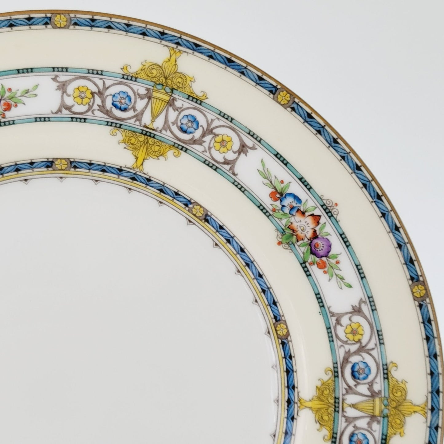 Minton Windermere Dinner Plate,  c.1923-64 England