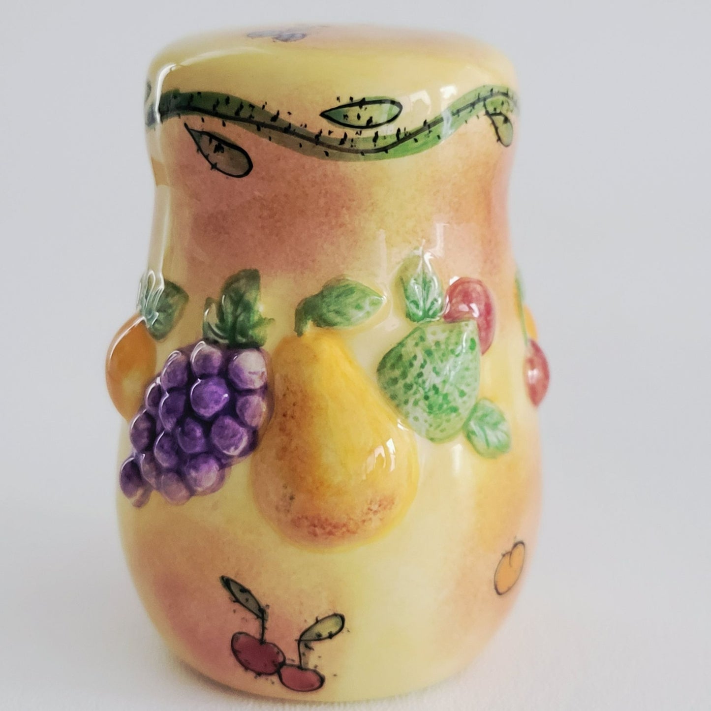 Sango Sangria Salt & Pepper Shaker